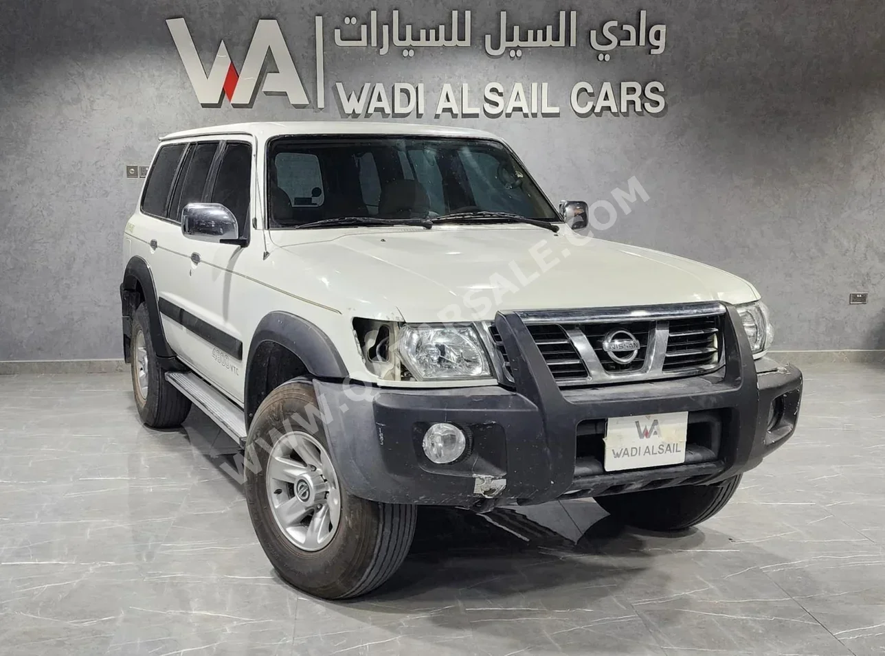 Nissan Patrol Safari 2001 Manual 252,000 Km 6 Cylinder Four Wheel Drive (4WD) SUV White