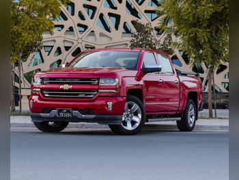 Chevrolet Silverado LTZ 2016 Automatic 230,000 Km 8 Cylinder Four Wheel Drive (4WD) Pick Up Red