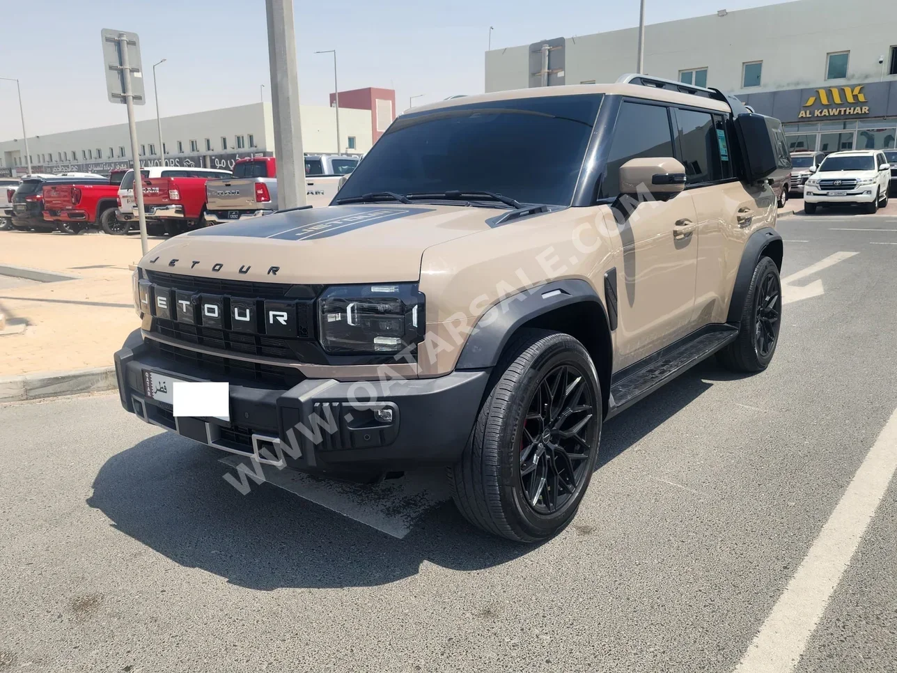 Jetour T2 Luxury 2025 Automatic 42,000 Km 4 Cylinder Four Wheel Drive (4WD) SUV Beige With Warranty