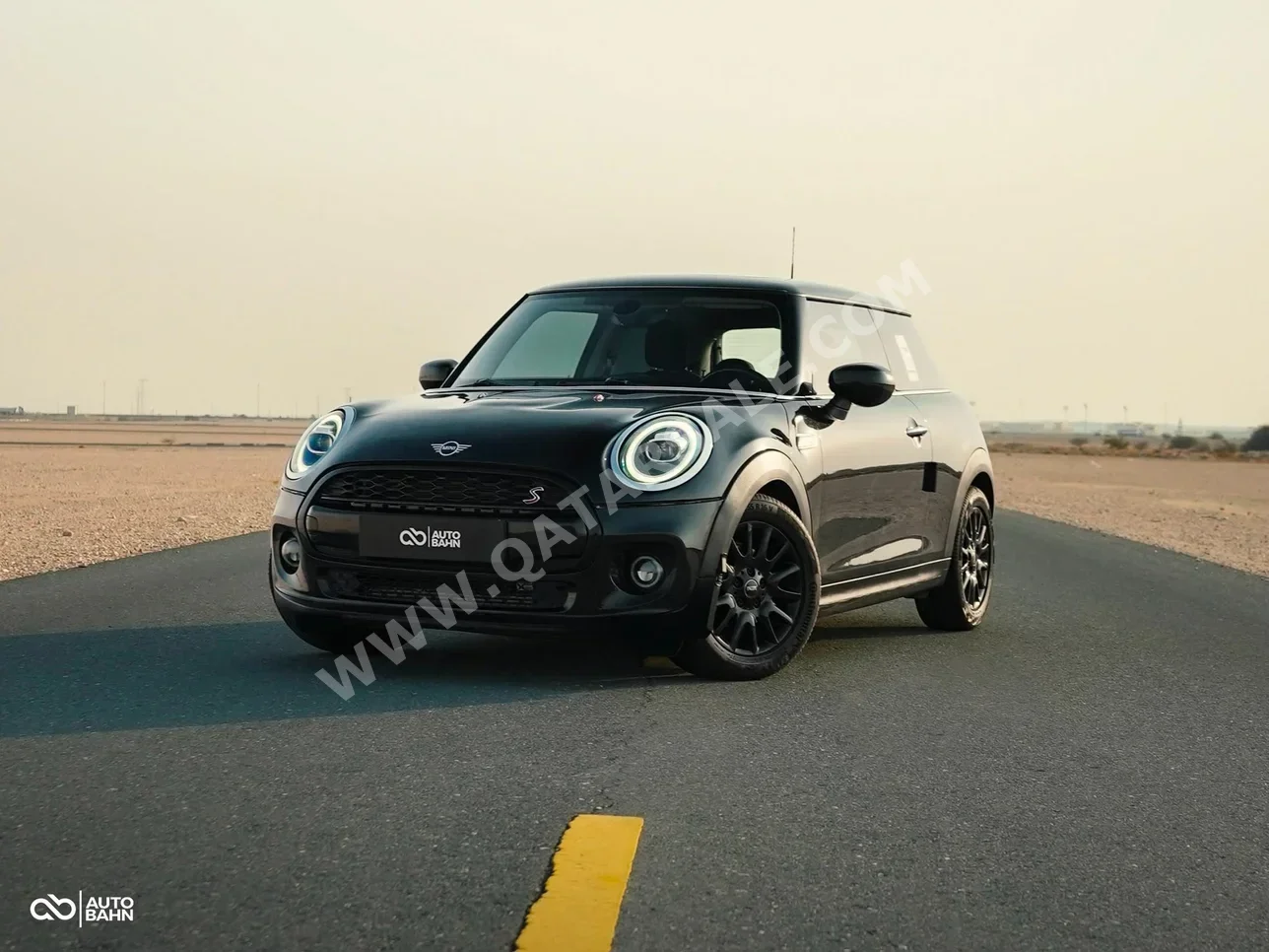 Mini Cooper S 2020 Automatic 68,000 Km 3 Cylinder Front Wheel Drive (FWD) Hatchback Black
