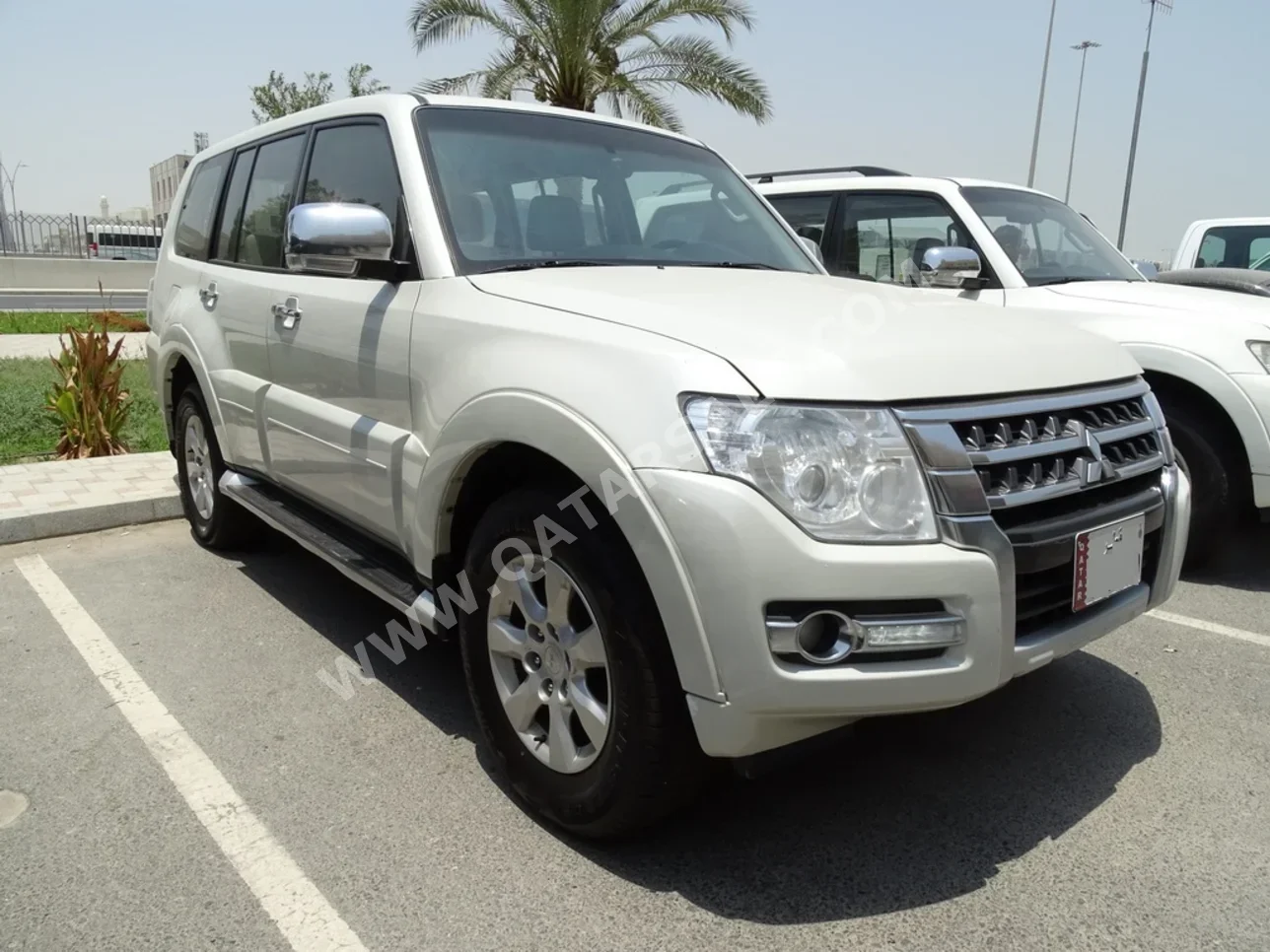 Mitsubishi Pajero 3.5 2021 Automatic 153,000 Km 6 Cylinder Four Wheel Drive (4WD) SUV Pearl