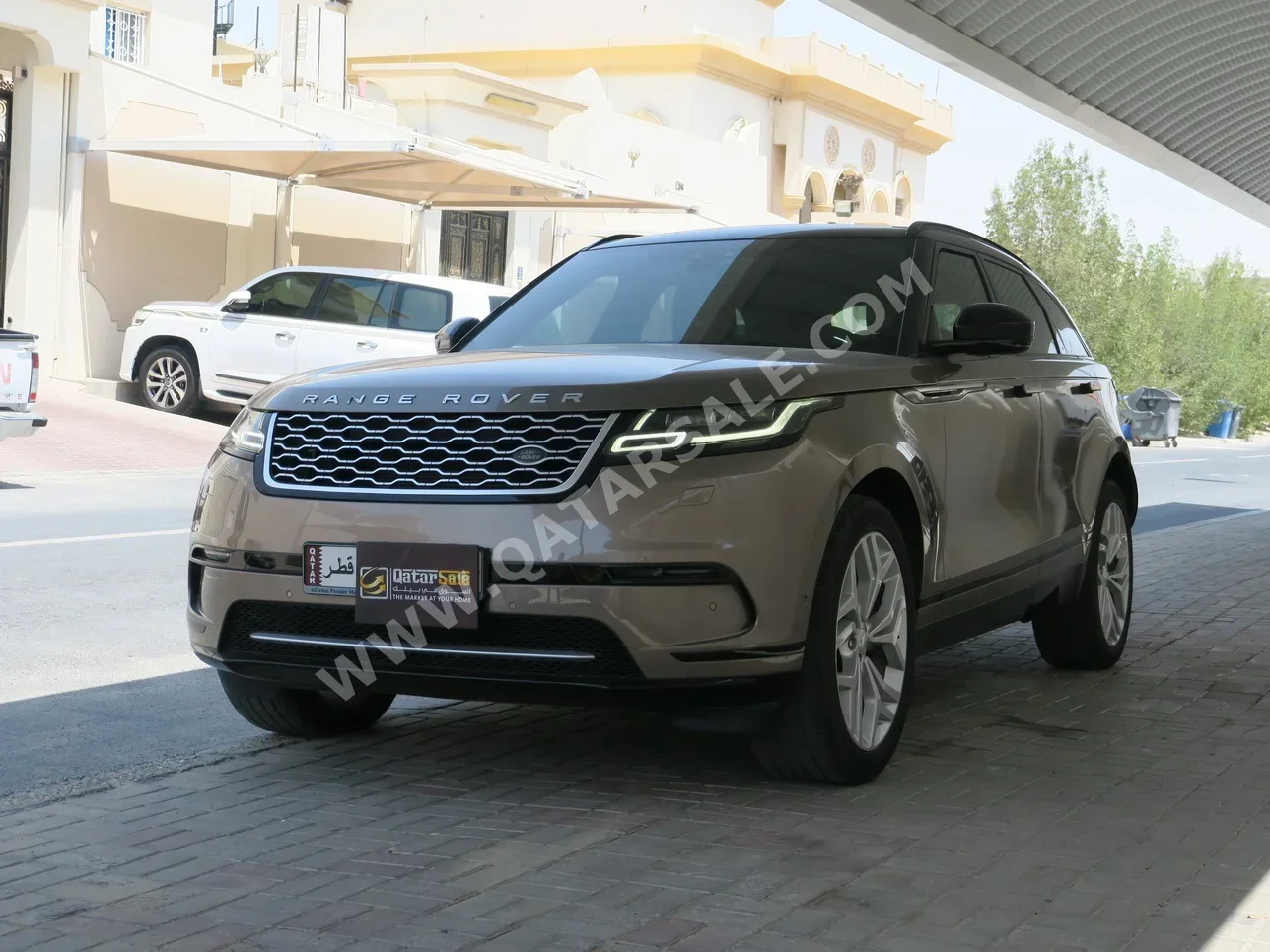 Land Rover Range Rover Velar SE 2018 Automatic 61,000 Km 6 Cylinder Four Wheel Drive (4WD) SUV Brown