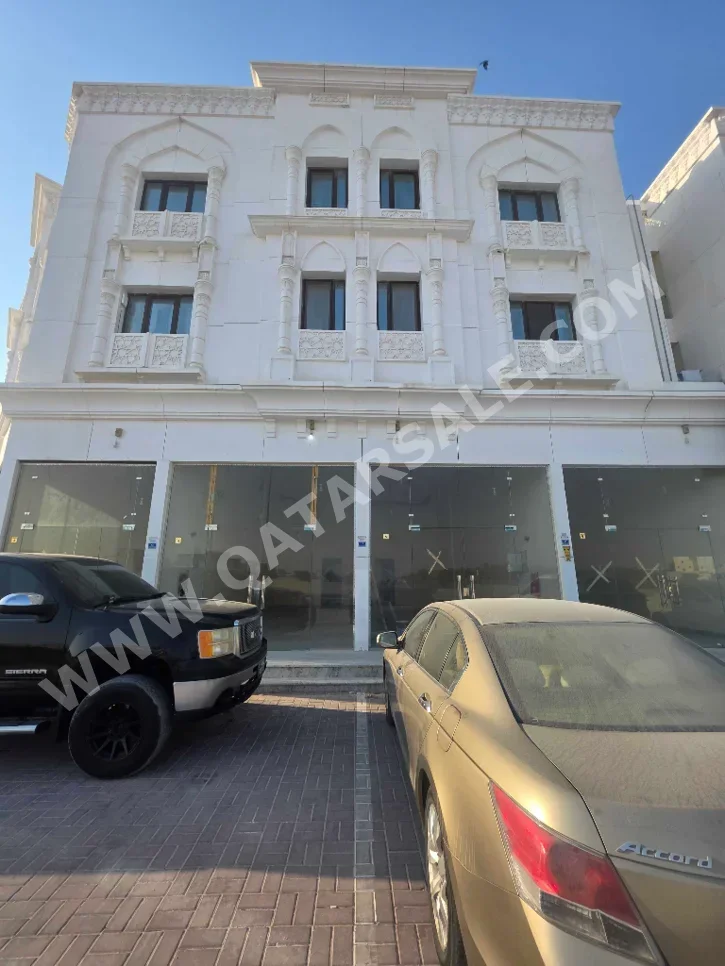 Commercial Shops - Not Furnished - Umm Salal For Rent