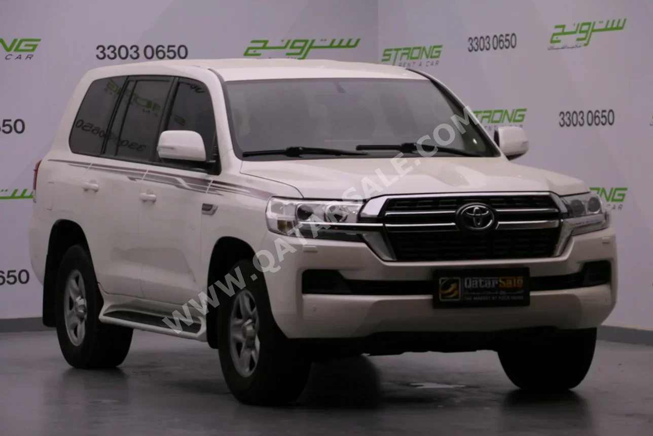 Toyota Land Cruiser GXR 2021 Automatic 180,000 Km 6 Cylinder Four Wheel Drive (4WD) SUV White