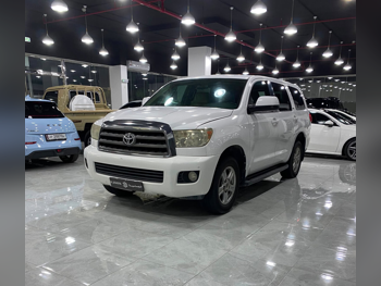 Toyota  Sequoia  SR5  2012  Automatic  527,000 Km  8 Cylinder  Four Wheel Drive (4WD)  SUV  White