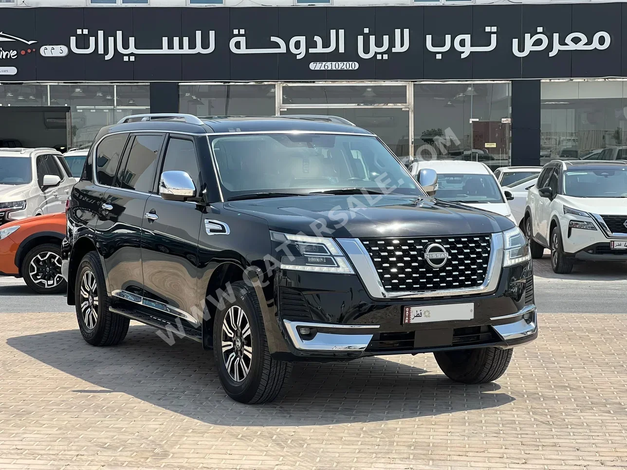 نيسان باترول بلاتنيوم 2022 اوتوماتيك 190,000 كم 8 سلندر دفع رباعي اس يو في أسود