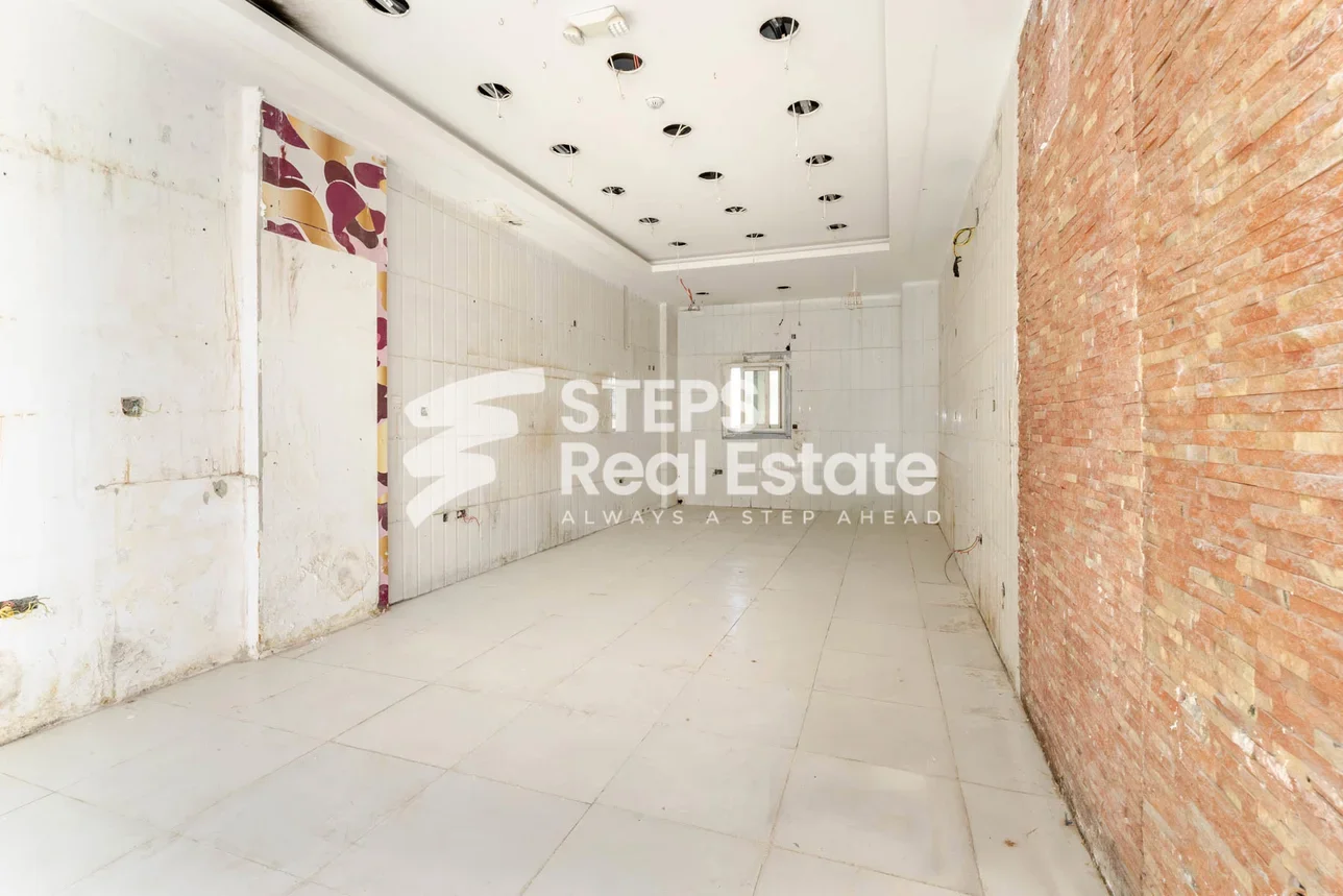 Commercial Shops - Not Furnished  - Al Rayyan  For Rent  - Abu Hamour