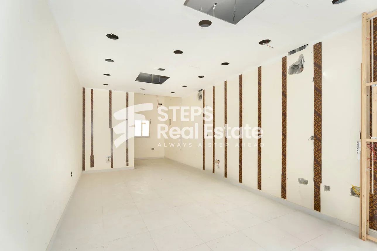 Commercial Shops - Not Furnished  - Al Rayyan  For Rent  - Abu Hamour