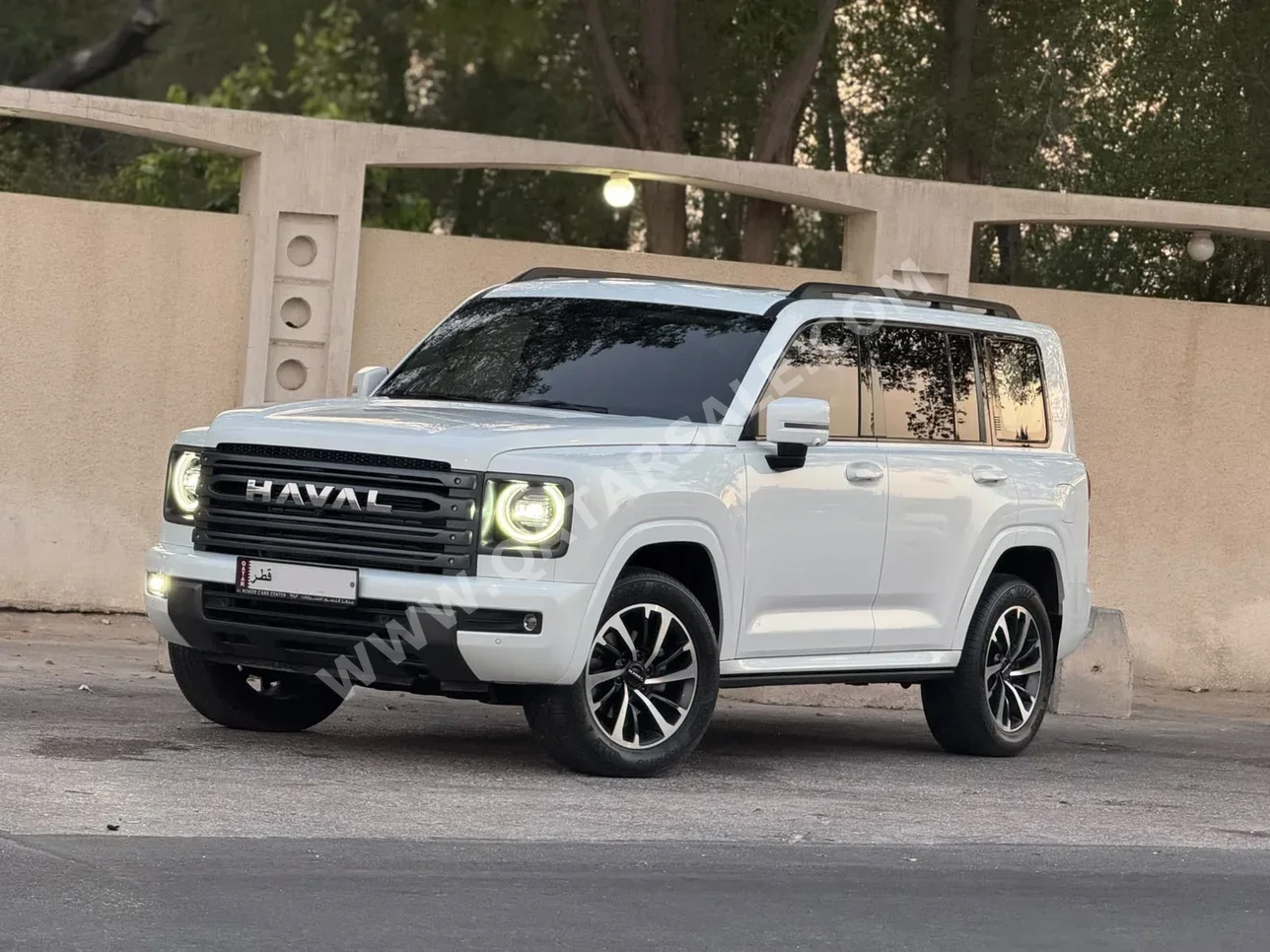 هافال اتش 9 كومفورت 2026 اوتوماتيك 12,000 كم 4 سلندر دفع رباعي اس يو في أبيض تحت الضمان
