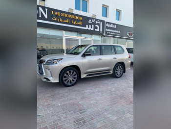 Lexus  LX  570  2016  Automatic  158,000 Km  8 Cylinder  Four Wheel Drive (4WD)  SUV  Gold