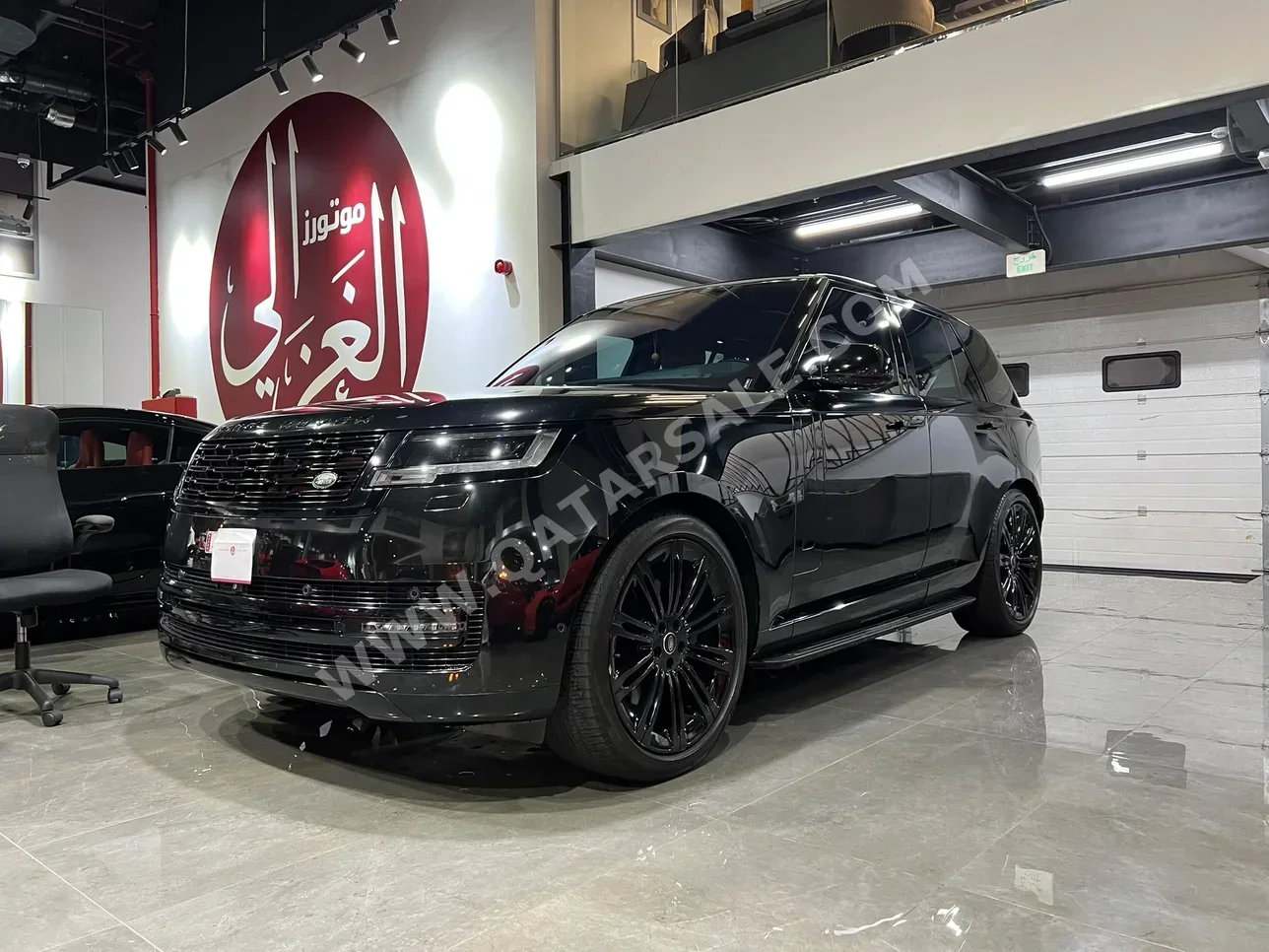 Land Rover  Range Rover  Vogue HSE  2024  Automatic  50,000 Km  6 Cylinder  Four Wheel Drive (4WD)  SUV  Black  With Warranty