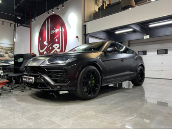 لمبرجيني اوروس 2019 اوتوماتيك 158,000 كم 8 سلندر دفع رباعي اس يو في اسود مطفي