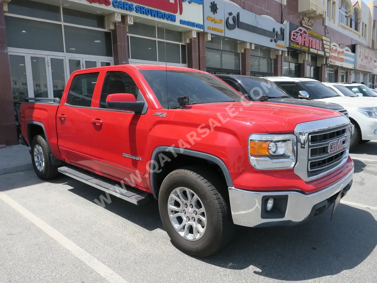 GMC Sierra 1500 2014 Automatic 147,000 Km 8 Cylinder Four Wheel Drive (4WD) Pick Up Red