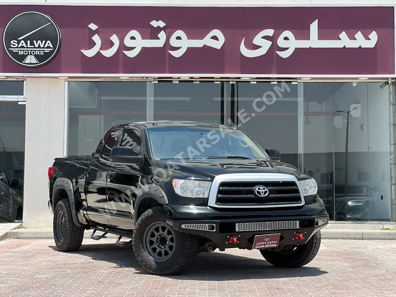 تويوتا تندرا 2013 اوتوماتيك 197,000 كم 8 سلندر دفع رباعي بيكب أسود