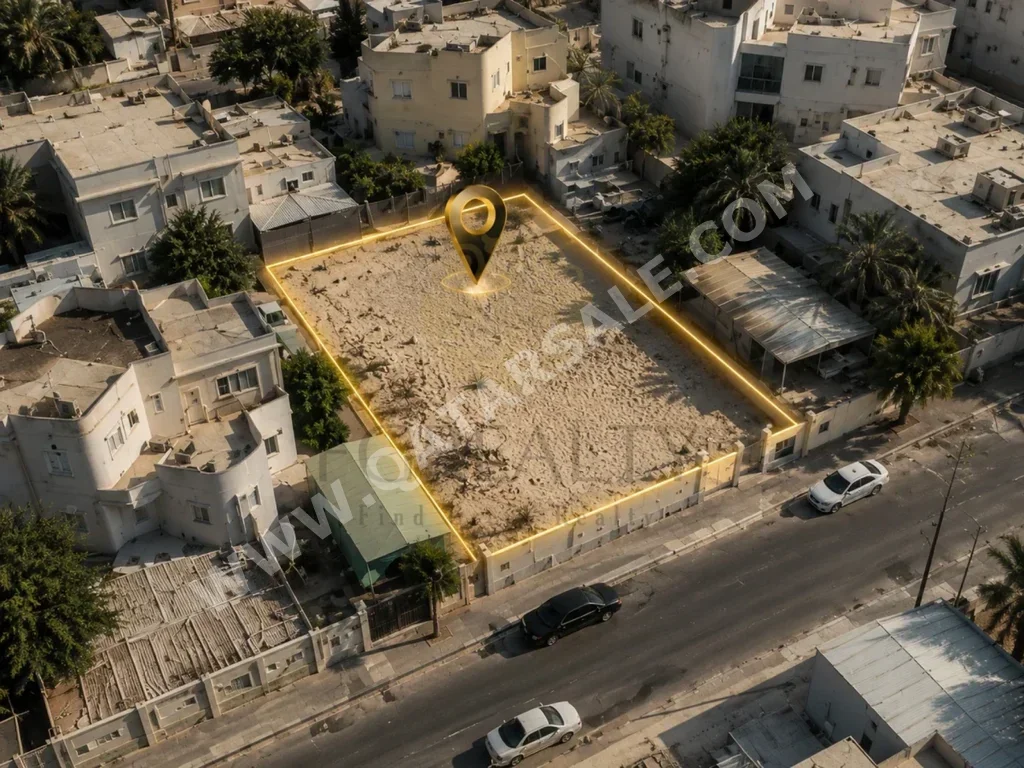 Lands For Sale in Doha - Fereej Bin Mahmoud -Area Size 1,800 Square Meter