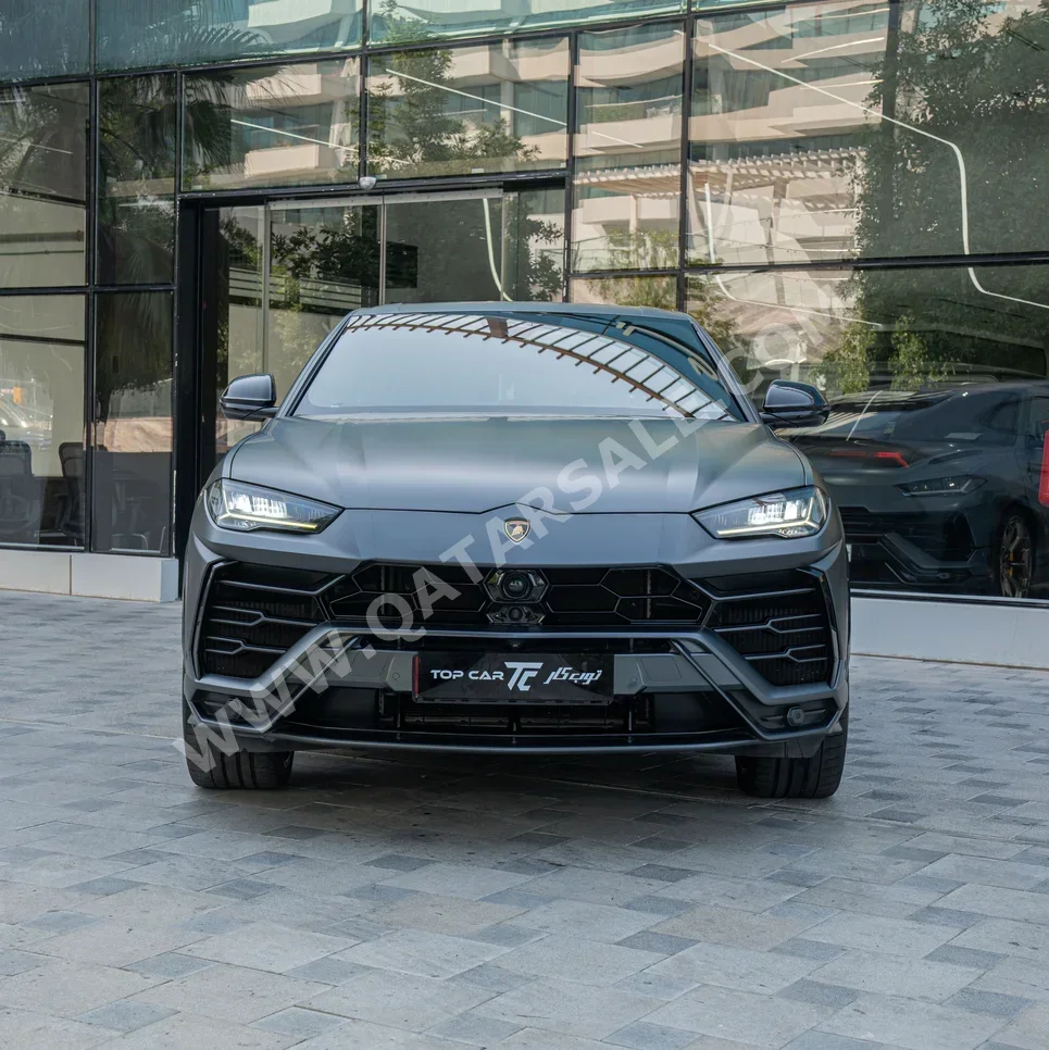 Lamborghini Urus 2020 Automatic 53,000 Km 8 Cylinder Four Wheel Drive (4WD) SUV Gray With Warranty