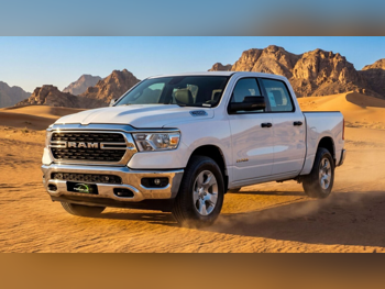 Dodge  Ram  Big Horn  2023  Automatic  0 Km  6 Cylinder  Four Wheel Drive (4WD)  Pick Up  White  With Warranty