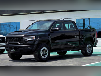 Dodge  Ram  1500 RHO  2026  Automatic  0 Km  6 Cylinder  Four Wheel Drive (4WD)  Pick Up  Black  With Warranty
