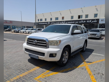 تويوتا سكويا اس ار 5 2012 اوتوماتيك 527,000 كم 8 سلندر دفع رباعي اس يو في أبيض
