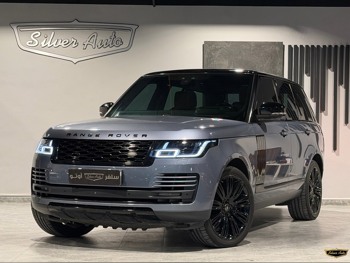 Land Rover  Range Rover  Vogue SE Super charged  2018  Automatic  93,000 Km  8 Cylinder  Four Wheel Drive (4WD)  SUV  Blue