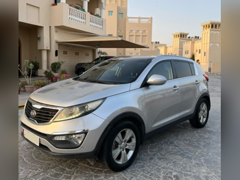Kia Sportage 2.0 2014 Automatic 101,000 Km 4 Cylinder All Wheel Drive (AWD) SUV Silver