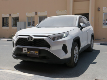 Toyota Rav 4 2024 Automatic 12,000 Km 4 Cylinder Front Wheel Drive (FWD) SUV White With Warranty