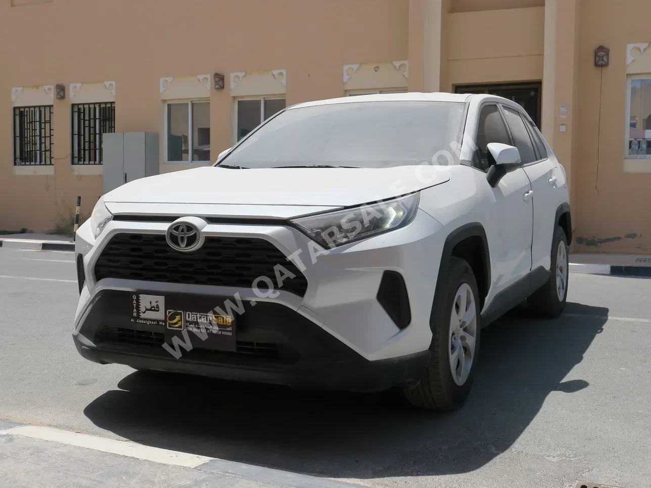 Toyota Rav 4 2024 Automatic 12,000 Km 4 Cylinder Front Wheel Drive (FWD) SUV White With Warranty