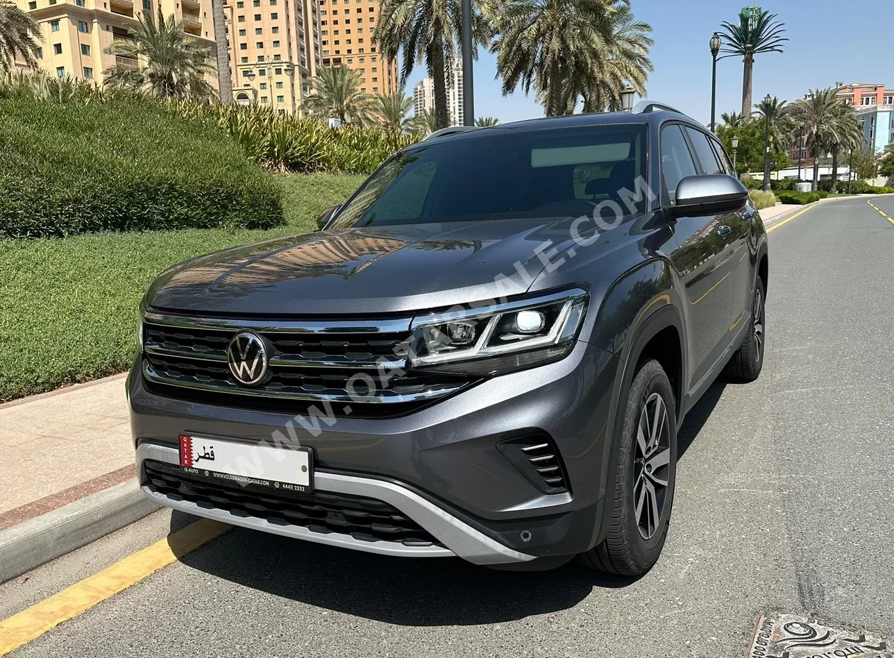 Volkswagen Teramont 2022 Automatic 26,000 Km 6 Cylinder Four Wheel Drive (4WD) SUV Gray