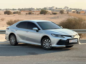 Toyota  Camry  Hybrid  2022  Automatic  226,638 Km  4 Cylinder  Front Wheel Drive (FWD)  Sedan  Silver