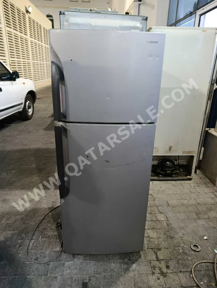 Top Freezer Refrigerator