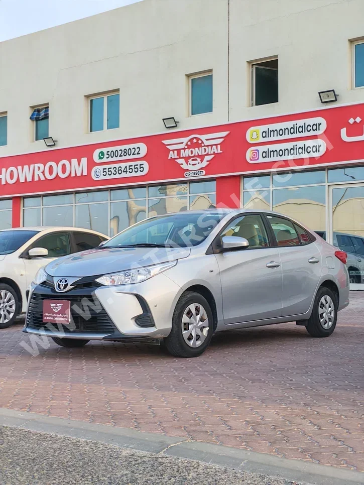 Toyota  Yaris  2021  Automatic  159,000 Km  4 Cylinder  Front Wheel Drive (FWD)  Sedan  Silver