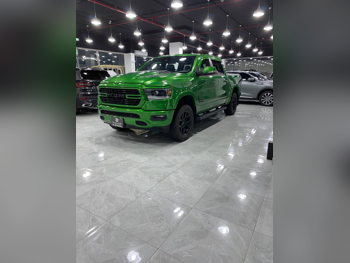 Dodge  Ram  1500 Sport  2020  Automatic  54,000 Km  8 Cylinder  Four Wheel Drive (4WD)  Pick Up  Green