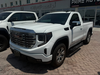 GMC Sierra Elevation 2023 Automatic 86,000 Km 8 Cylinder Four Wheel Drive (4WD) Pick Up White With Warranty
