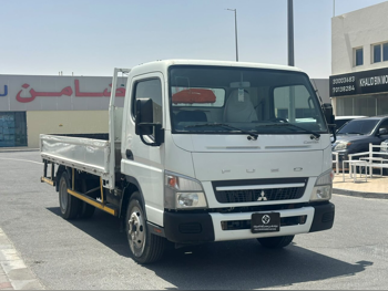 Mitsubishi Fuso Canter 2020 Manual 109,000 Km 4 Cylinder Rear Wheel Drive (RWD) Pick Up White