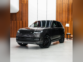 Land Rover  Range Rover  Vogue  Autobiography  2023  Automatic  20,000 Km  8 Cylinder  Four Wheel Drive (4WD)  SUV  Gray  With Warranty