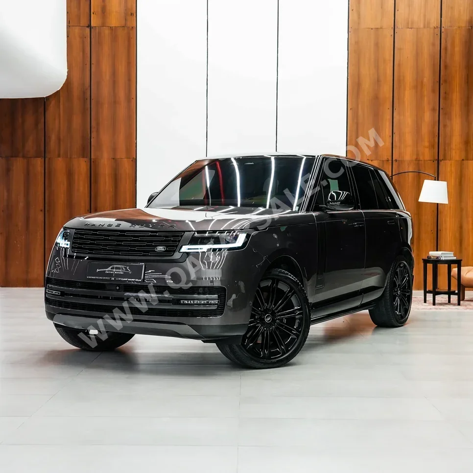 Land Rover Range Rover Vogue Autobiography 2023 Automatic 20,000 Km 8 Cylinder Four Wheel Drive (4WD) SUV Gray With Warranty