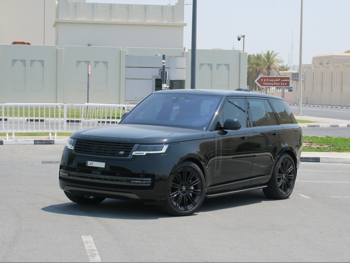 Land Rover  Range Rover  Vogue HSE  2023  Automatic  30,000 Km  8 Cylinder  Four Wheel Drive (4WD)  SUV  Black  With Warranty