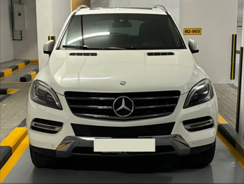 Mercedes-Benz ML 350 2014 Automatic 33,000 Km 6 Cylinder Four Wheel Drive (4WD) SUV White