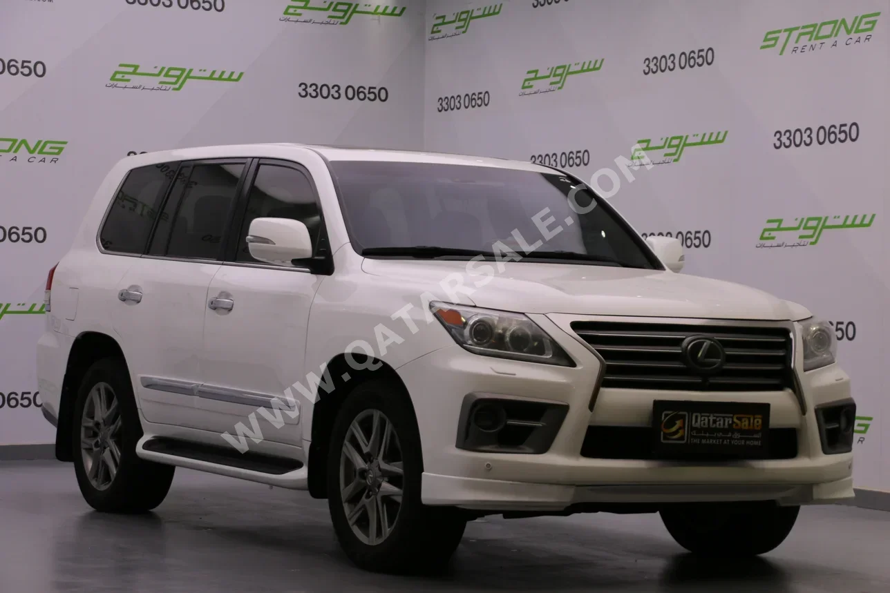 Lexus LX 570 2015 Automatic 340,000 Km 8 Cylinder Four Wheel Drive (4WD) SUV White