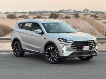 Jetour  X70  Comfort  2025  Automatic  0 Km  4 Cylinder  Front Wheel Drive (FWD)  SUV  Silver  With Warranty