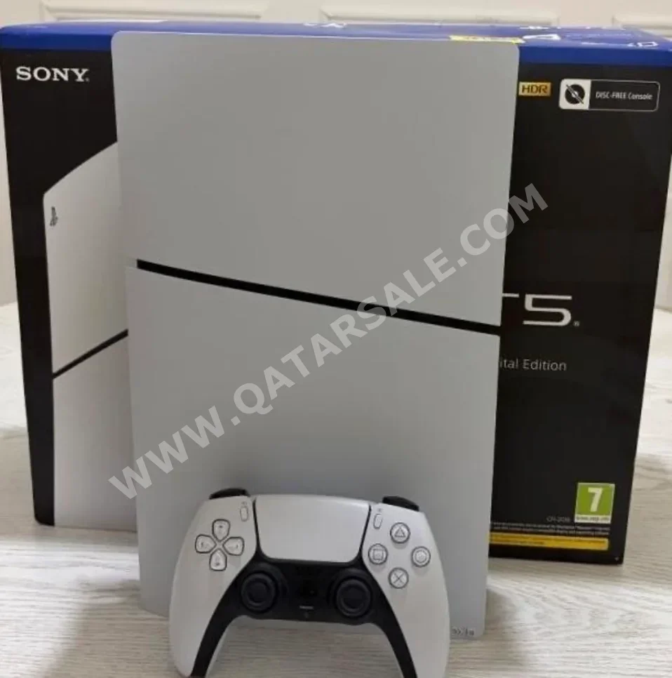 Sony  PlayStation 5 Digital Edition  - 825 GB  -Included Controllers: 1