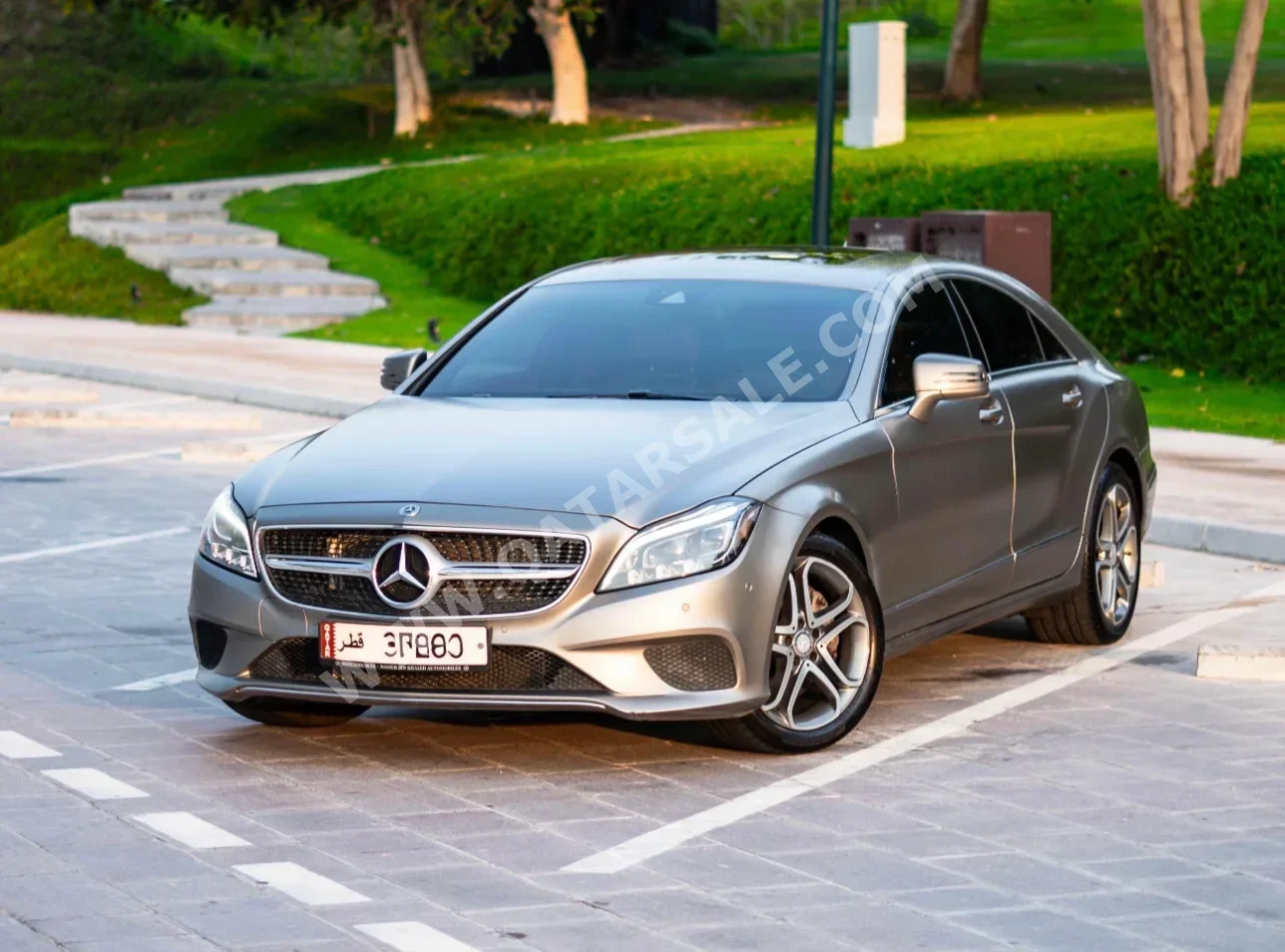 Mercedes-Benz  CLS  400  2016  Automatic  138,000 Km  6 Cylinder  Rear Wheel Drive (RWD)  Sedan  Silver