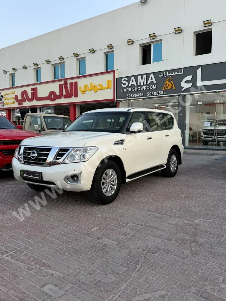 Nissan  Patrol  SE  2016  Automatic  220,000 Km  8 Cylinder  Four Wheel Drive (4WD)  SUV  White