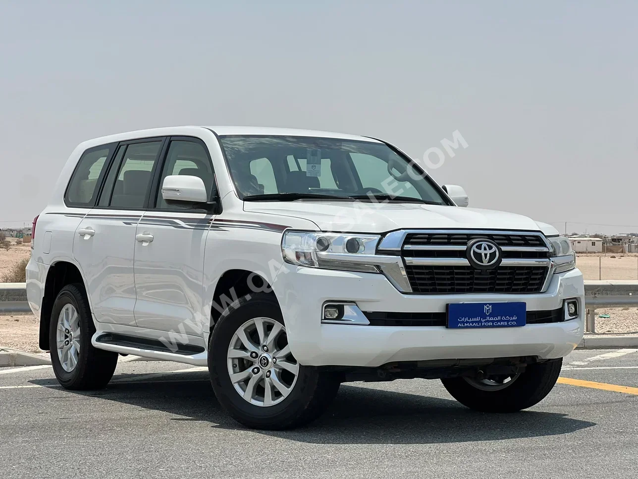 Toyota Land Cruiser GXR 2018 Automatic 188,000 Km 6 Cylinder Four Wheel Drive (4WD) SUV White