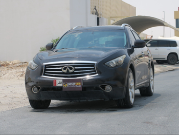 Infiniti  QX  70S  2015  Automatic  126,000 Km  8 Cylinder  Four Wheel Drive (4WD)  SUV  Black