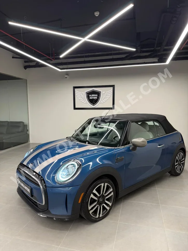 Mini  Cooper  2022  Automatic  22,000 Km  4 Cylinder  Front Wheel Drive (FWD)  Hatchback  Blue
