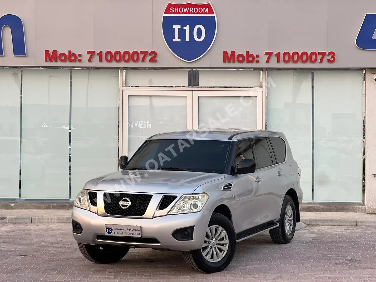 Nissan Patrol XE 2016 Automatic 280,000 Km 6 Cylinder Four Wheel Drive (4WD) SUV Silver — image 1