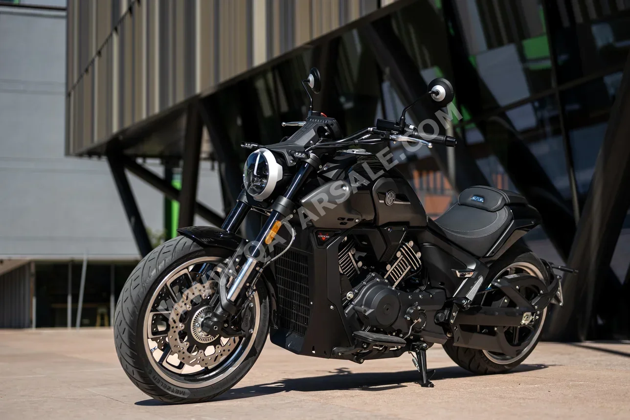 2026 - Color Black -  Warranty