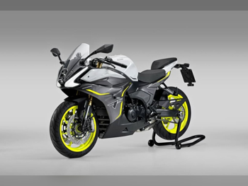 Benelli -  2026 - Color Silver -  Warranty