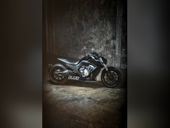 2025 - Color Black -  Warranty